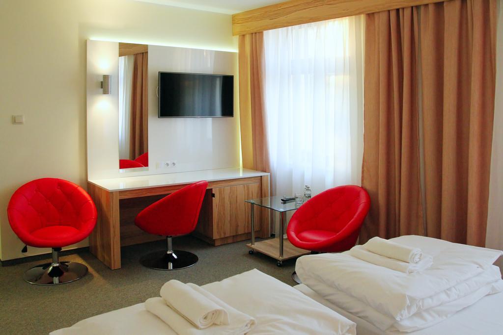 Hotel Przy Baszcie Legnica Oda fotoğraf