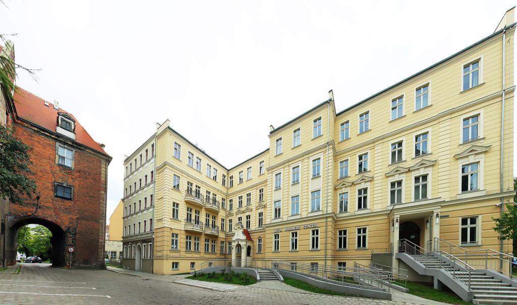 Hotel Przy Baszcie Legnica Dış mekan fotoğraf