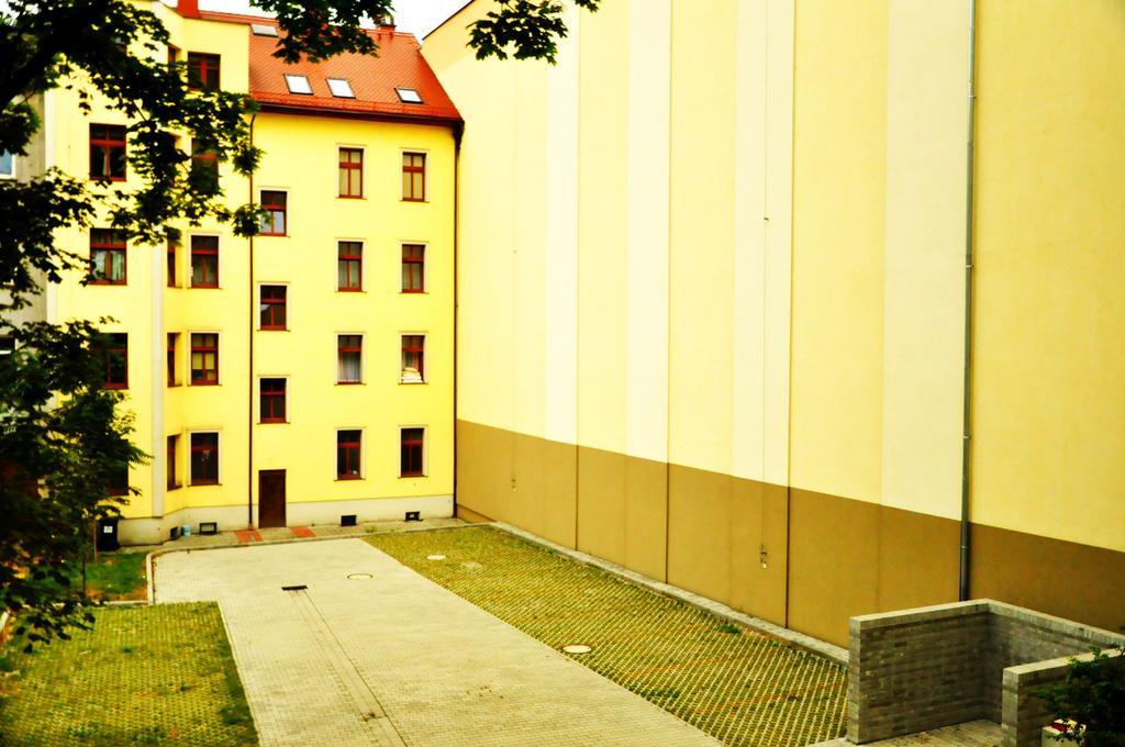 Hotel Przy Baszcie Legnica Dış mekan fotoğraf