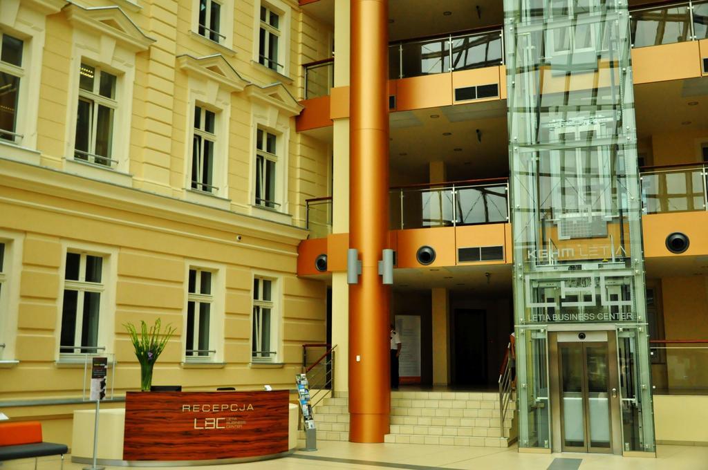 Hotel Przy Baszcie Legnica Dış mekan fotoğraf