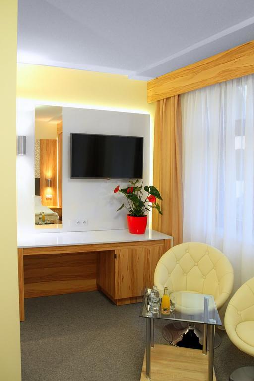 Hotel Przy Baszcie Legnica Dış mekan fotoğraf